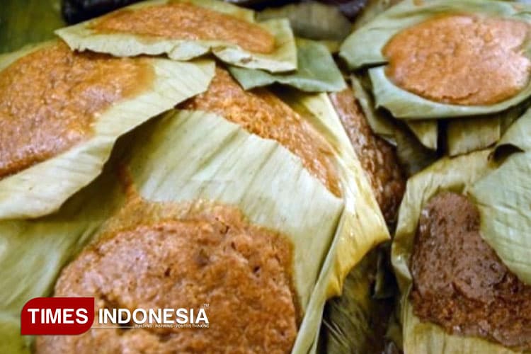 Apem Comal Pemalang Laris Manis untuk Oleh - oleh Lebaran