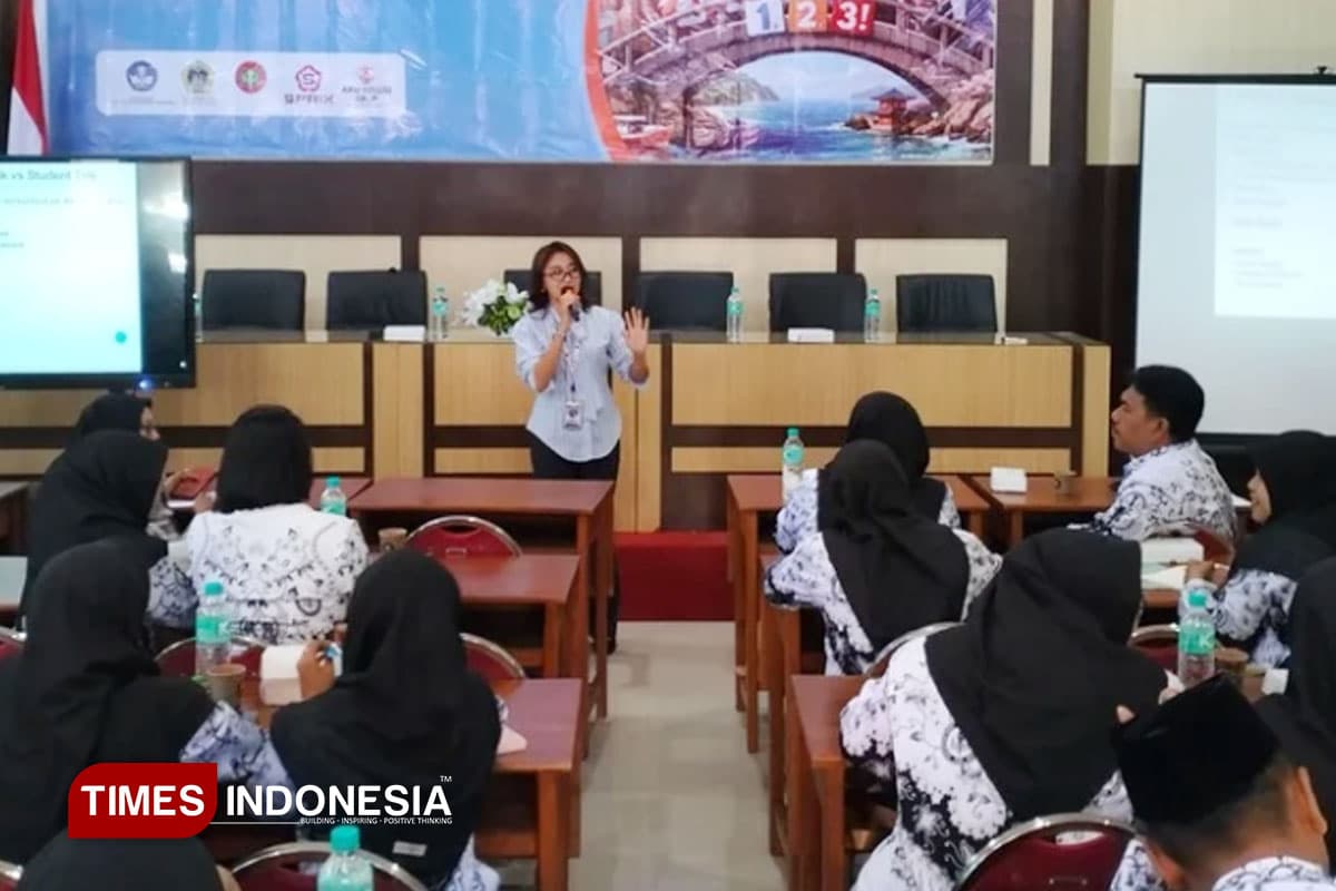 Guru Matematika Gresik Dibekali Pelatihan Metode Sansu dari Jepang