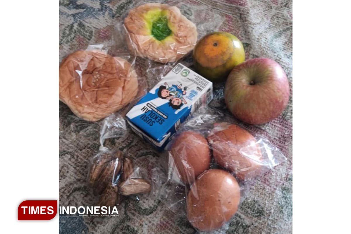 Orang Tua Siswa di Gresik Keluhkan Menu MBG: Mirip Takjil dan Cepat Basi